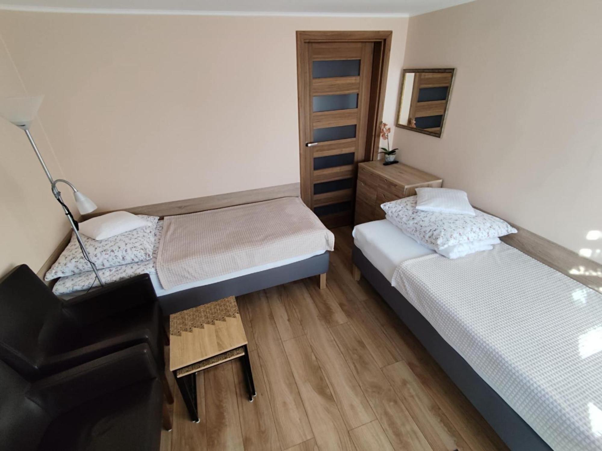 Apartamenty I Pokoje U Kryni Sztutowo Exterior foto
